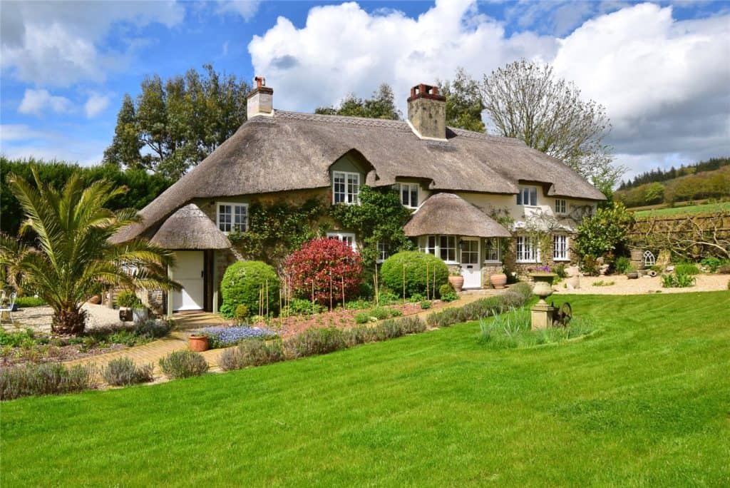 25 Lovely English Thatched Roof Cottages I Heart Britain