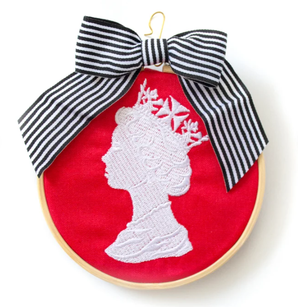 Queen Royal Christmas Keepsake